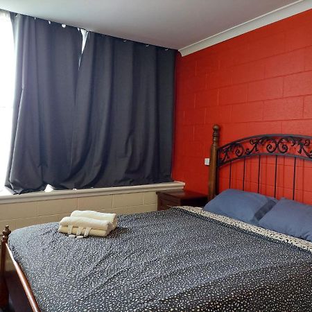 Hostel Port Adelaide Backpackers Exterior foto