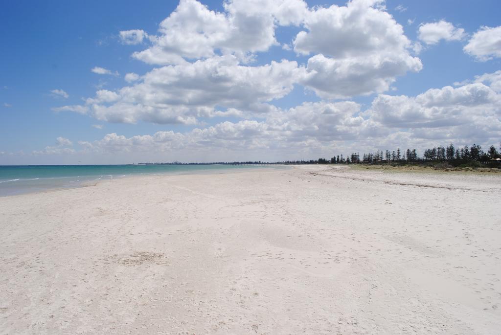 Hostel Port Adelaide Backpackers Zimmer foto